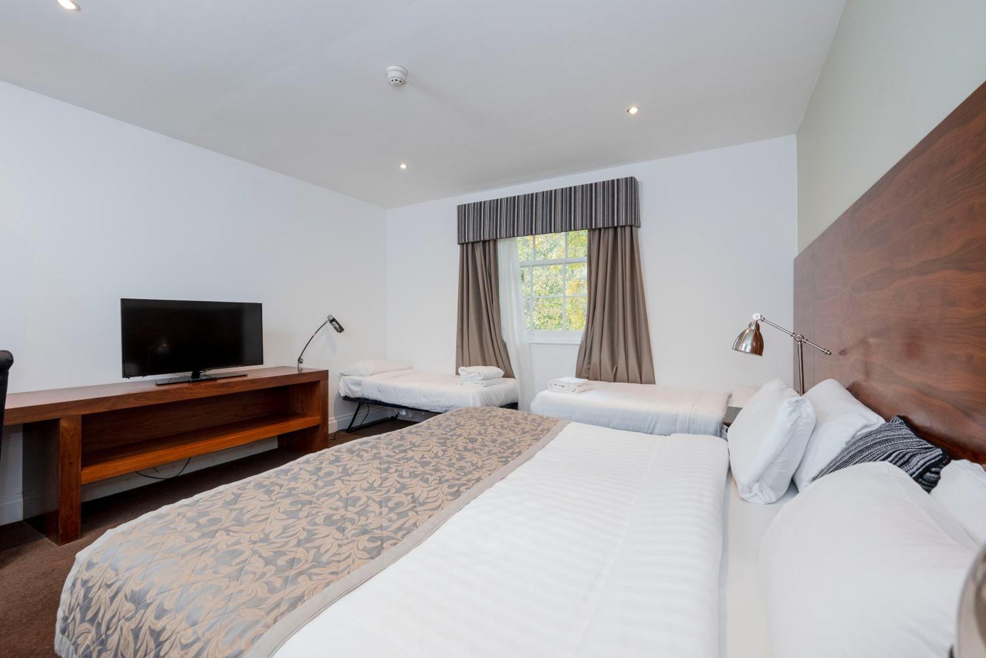 Best Western Plus Aston Hall Hotel Esterno foto